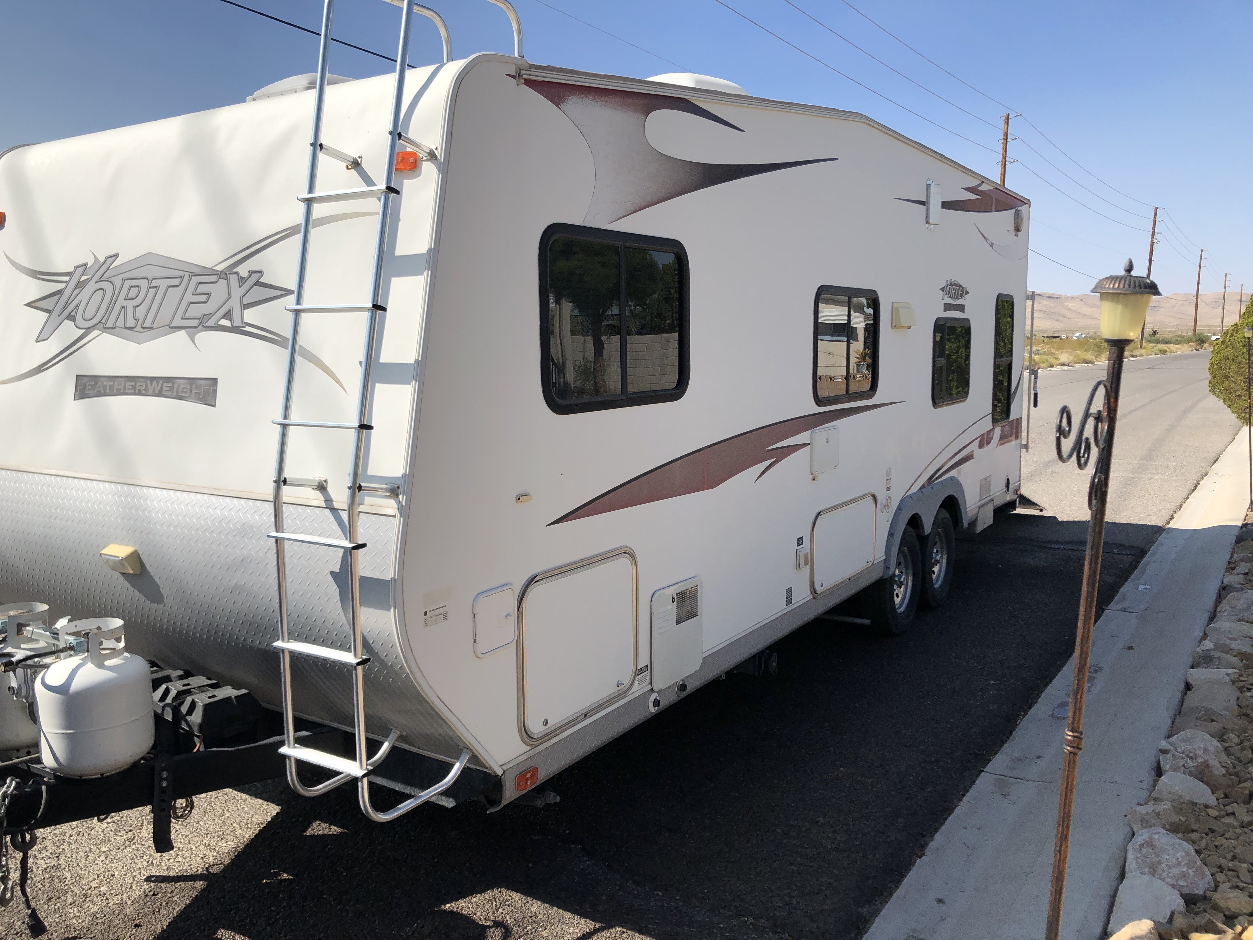 2008 Vortex Toy Hauler M 23fs Rv S